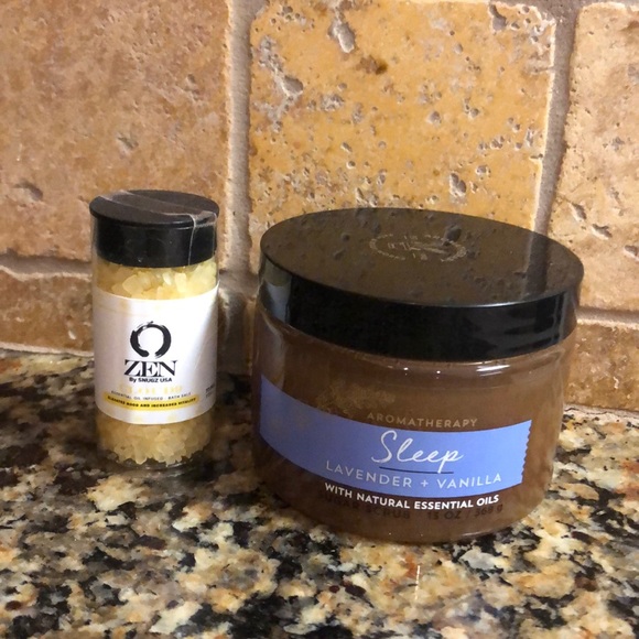 Bath & Body Works Other - Bath and Body Works Lavender Vanilla Body Scrub